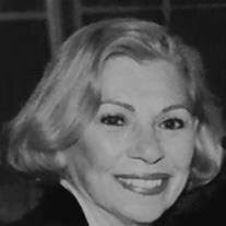 Gloria Rachles's Instagram, Twitter & Facebook