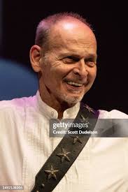 49 Wayne Honey Stock Photos, High-Res Pictures, and Images