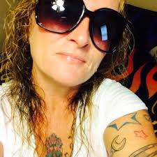 Elizabeth Hedges (@ElizabethHedge4)