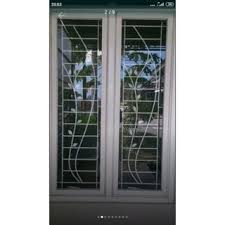 Itupun perkiraaan panjang pintu 80cm, tinggi 210cm serta material terbuat dari besi anti karat. Harga Teralis Jendela Minimalis Terbaik Juli 2021 Shopee Indonesia
