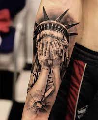 Statue of liberty drawing for kids. Pin By Elaine Haga On Tattoo Statue Of Liberty Tattoo Liberty Tattoo Arm Tattoos For Guys