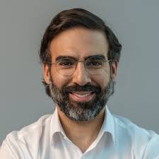 I'm thrilled to share that I have joined the Strategy & Entrepreneurship  faculty at London Business School as a Guest Lecturer delivering courses in  Dubai and London.