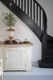 Pin By Rebecca Neustel On Hallways Stairways Decor