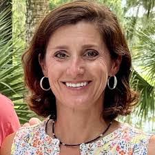 Gwendolyn Chestnut's Instagram, Twitter & Facebook