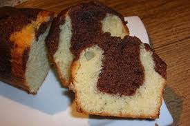 Kleiner Eierlikor Marmorkuchen Von Ravens Right Wing Chefkoch Rezept In 2020 Marmorkuchen Kuchen Dessert Ideen