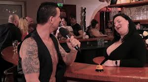 Magma Swingt Mit Porno Klaus In Der Tempeloase