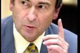 Amand Ancion, la balle au centre