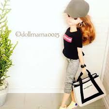 リカ活始めた頃に ボンドだけで作ったtシャツ 久々引っ張り出してみました笑 懐かしいな リカちゃん りかちゃん リカちゃん人形 veryコラボリカちゃん カスタムリカちゃん リカ活 リカちゃんコーデ リアルクローズ ドールアウトフィット リカちゃん