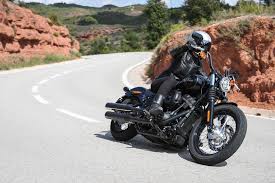 First Ride Harley Davidson Street Bob 107 Review Visordown