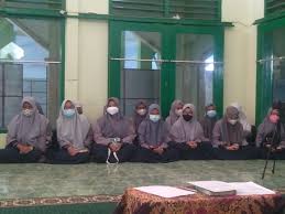 Maybe you would like to learn more about one of these? Mandapro Exist Gelar Ujian Terbuka Tahfidz Qur An Tahun Ajaran 2020 2021 Man 2 Kota Probolinggo