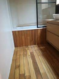 parquet massif teck pont de bateau huile s leroy merlin parquet bois massif salle de bains chics idee salle de bain