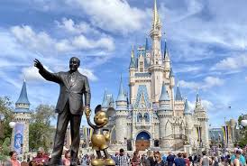 Disney world non è solo un complesso di parchi a tema, ma è una proprietà privata che ha tutte le carte in regola per ospitare. Nba Considering Walt Disney World Resort As Location To Finish 2019 20 Season Lakers Nation