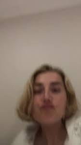 Becki Evans (@beckibevans)