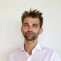 40+ "Lloyd Iv" profiles