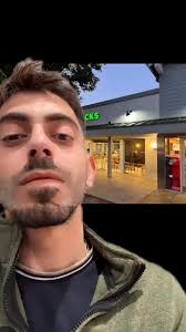 @canarymission's video Tweet