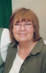 Teresa Arndt's Instagram, Twitter & Facebook