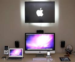 Finally My Apple Collection Is Complete Picking Up My Imac Kori Apple Products Mac Setup Apple Desktop