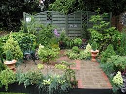 Small garden designs ideas for london. Small Courtyard Garden Design Savillefurniture