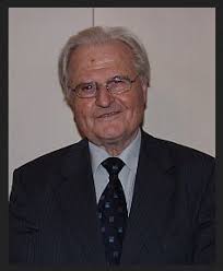 Es gelang, den mutmaßlichen täter zu überwältigen und festzunehmen. Wurzburg Gewerkschaft Erziehung Und Wissenschaft