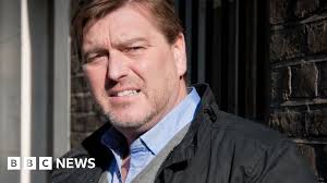 Fascinating story from 2006 about Met Detectives who had a contract