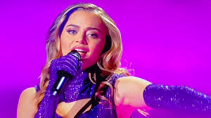 Voetbalfans mogen voor het eerst de wedstrijd van oranje kijken op een groot scherm. Songfestivalfinalisten Bekend Utrechtse Stefania Gaat Voor Griekenland Door Nos