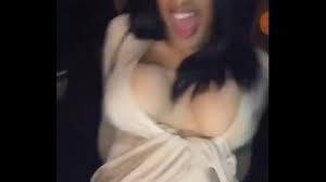 Cardi b tittys out