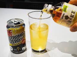 ストロングゼロレモンに 午後の紅茶 おいしい無糖 を入れるとヤバイ 香り高いレモンティー味で永久に飲める激ウマアルコール爆誕 ライブドアニュース