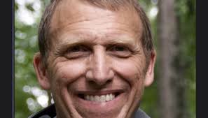 Meet Bruce Leon, candidate for the Chicago School Board's 2nd District