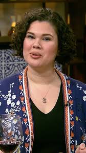 🍴Episode Three airs tonight!🍴 Come hang out at the table with Kae Lani  and three guests only