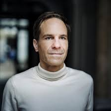 Ich reflektiere mein Tun und die Szene ständig»