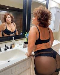 Real sexy granny pantyhose porn xxx sex - GrannyNudePics.com