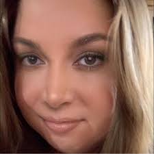 Does anyone else have a sensitive scalp that hurts when brushing?