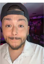 You hear me? 🚲 #viral #onijarobinson #americanladyinpakistan #pakista...