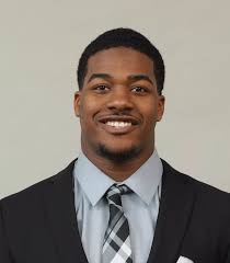 Desmond Bernard's Instagram, Twitter & Facebook