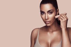 (shutterstock) before maluma shared his latest comments, kim talked about the rumors during the keeping up … This Is How Kim Kardashian Does Her Own Makeup Ewmoda
