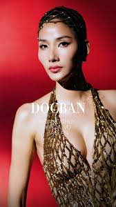 Mentor Hoàng Thuỳ và hai thí sinh Khoai Vũ và Đoàn Bảo Ân trong một fashion  video mang đậm tính thời trang và cảm hứng Á Đông. Đây được xem là hai  gương mặt nổi bật trong chương trình The Next ...