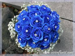 Here Are Not Many Blue Flowers Available There Are No Blue Roses In The Nature They Are Dye Flower Bouquet Wedding Blue Wedding Bouquet Blue Wedding Flowers