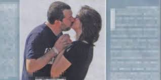 L'addio l'ha annunciato lei stessa su instagram, con un post con il quale ringraziava l'ex compagno per gli anni trascorsi. Matteo Salvini Ed Elisa Isoardi Avvistati A Sabaudia Per Una Pausa Relax L Huffpost