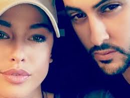 Vanessa Lawrens a retrouvé lamour : elle officialise avec Gabano - Voici