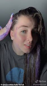 Tik tok hair color dyeing #3 december 2020 | hot trend transformation tiktokwatch more compilations:hairdresser reacts to people dying hair blonde to bright. Purple Shampoo Videos Are Going Viral On Tiktok As Users Think It S Like Hair Dye Daily Mail Online