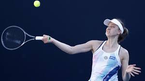 Azarenka has become one of the few seeded players to have ended their australian open campaign early, with many favorites still in contention for the coveted trophy. Australian Open Victoria Azarenka Mit Seltsamer Aussage Zu Atemnot Problemen Nach Turnier Aus Eurosport