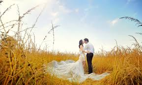 Prewedding outdoor konsep jawa kebaya by doni ismanto. Pre Wedding Photoshoot Ideas Indoor And Outdoor Inspirationseek Com