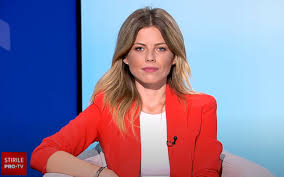 We did not find results for: Cine Este Roxana Hulpe Prezentatoarea È™tirilor Protv De Weekend