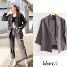 Read more about writers' blokke. Setelan Zara