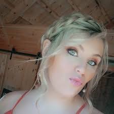 Ashley Snead's Instagram, Twitter & Facebook