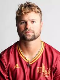 Shawn Dalton's Instagram, Twitter & Facebook