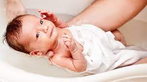 How often should i bathe my baby? How Long After Birth Should I Wait To Bathe My Baby
