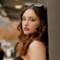 30+ "Emelia Martinez" profiles