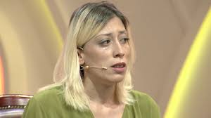 U mbajt peng në Napoli nga trafikantët: Më ushqenin që të dilja të  prostituoja!