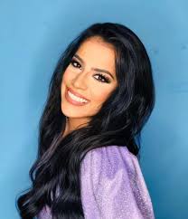 Katherine Parrales y Sandy Guerrero van por la Corona de las Fiestas de  Diriamba. 👑 Nos vemos hoy en la noche en el Parque de Diriamba!  #AquiCarazoLibre #Nicaragua #Orgullosos18PuebloPresidente 🇳🇮